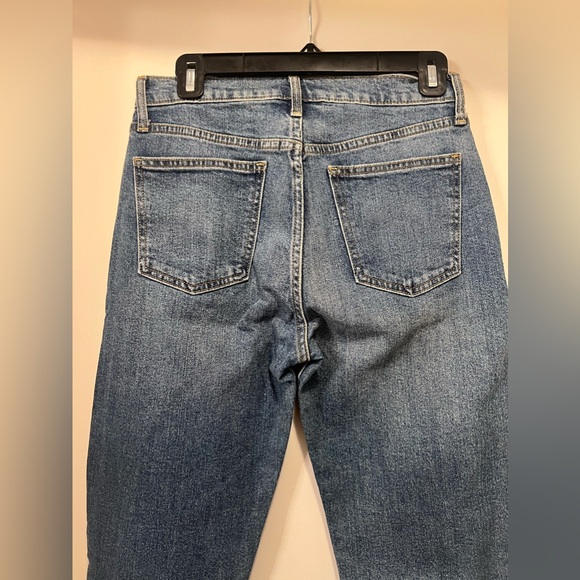 Gap “Girlfriend” Jean - Never Worn - Picture 3 of 4